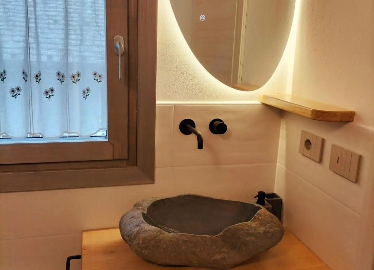 福柯拉Beb Aria Di Montagna住宿加早餐旅馆