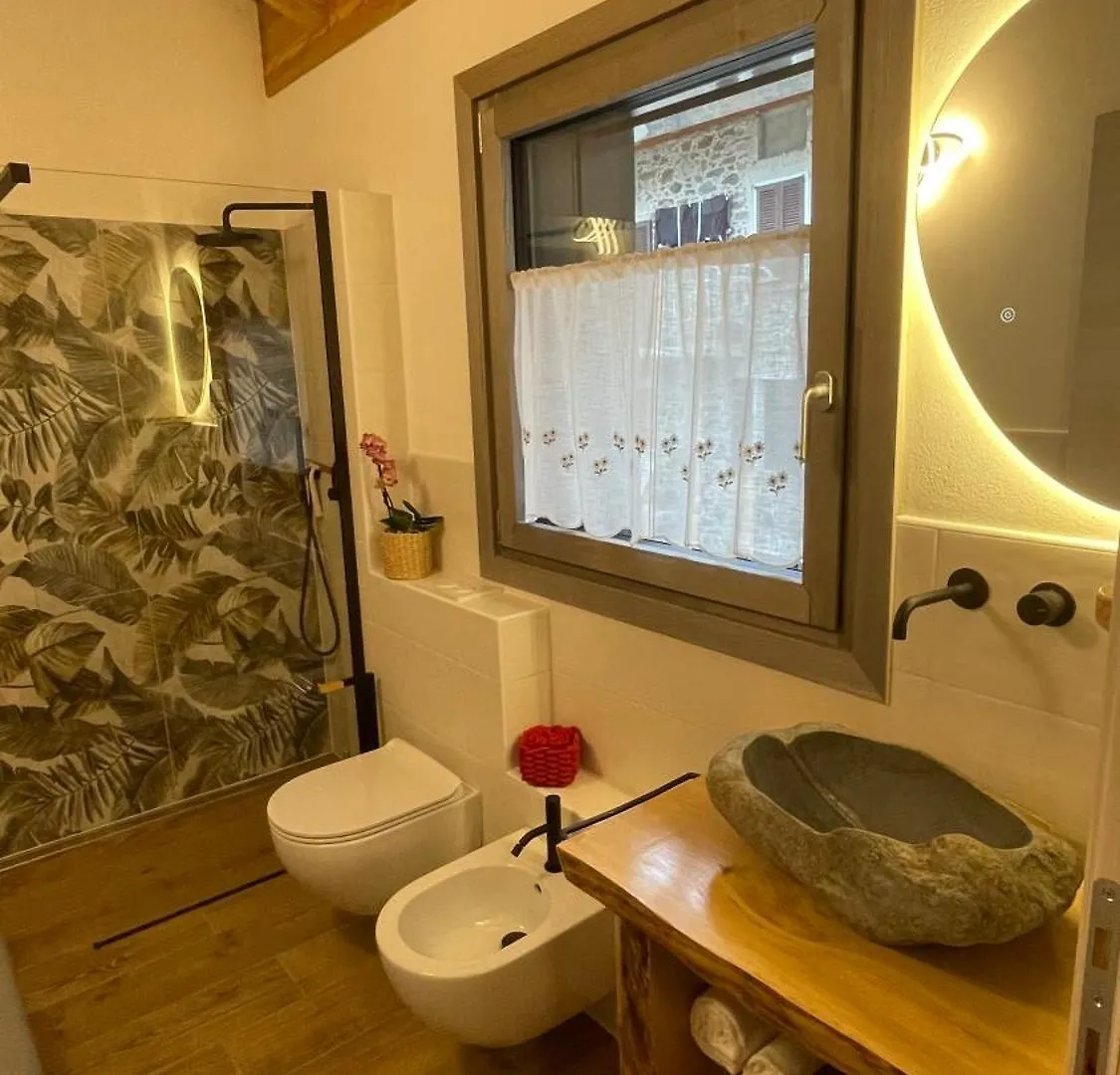住宿加早餐酒店 福柯拉Beb Aria Di Montagna住宿加早餐旅馆