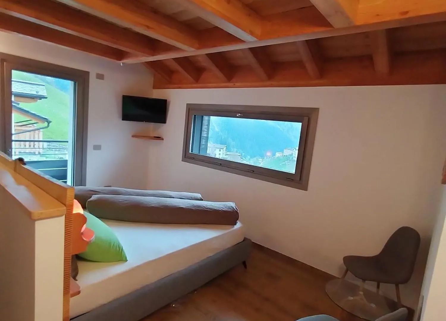 住宿加早餐酒店 福柯拉Beb Aria Di Montagna住宿加早餐旅馆